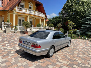 MERCEDES-BENZ E 270 CDI Elegance (Automata)