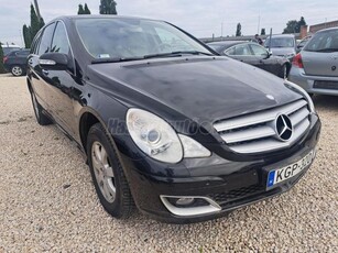 MERCEDES-BENZ R 320 CDI L 4Matic (Automata) (6 személyes )