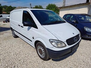 MERCEDES-BENZ VITO 120 CDI V6 E (Automata) lakóautó belső kialakitás