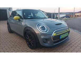 MINI MINI COOPER SE S 48ekm!Garanciális!Karcmentes!Csere!Kamera+LED+Navi+CCS+Hőszivattyú!