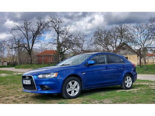 MITSUBISHI LANCER Sportback 1.8 Intense