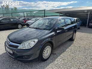 Opel Astra H 1.6 Cosmo Klíma++Vonóhorog