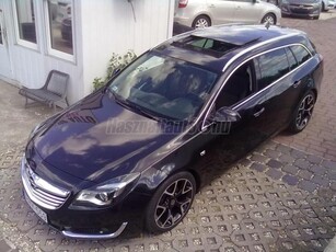 OPEL INSIGNIA Sports Tourer 2.0 CDTI Cosmo Start Stop PANORÁMATETŐS++ 6 SEBESSÉGES++ BŐR++ XENON+ OPC FELNIS++ VONÓHORGOS++