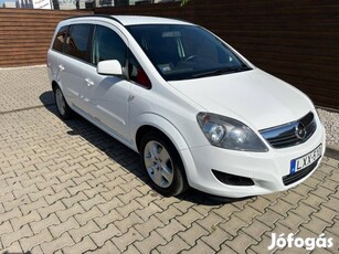 Opel Zafira 1.6 Cosmo Magyar---7.személyes--129...