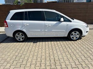 OPEL ZAFIRA 1.6 Cosmo Magyar---7.személyes--129.000Km