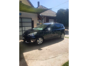 RENAULT SCENIC Scénic 1.5 dCi Authentique