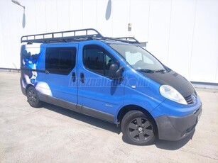 RENAULT TRAFIC 2.0 dCi L1H1P1 Gyárilag 6 személyes TGK Polcokkal Tetőcsomagtartóval!!!!!!!!!!!!!!!!!!!!!!!!!!!