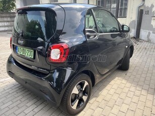 SMART FORTWO COUPE SÉRÜLÉSMENTES. MAGÁNSZEMÉLY