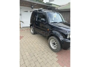 SUZUKI JIMNY 1.3 4WD AC CD 15''AW Magyarországi