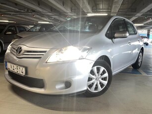 TOYOTA AURIS 1.4 D-4D