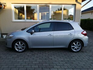 TOYOTA AURIS 1.8 HSD Sol (Automata)