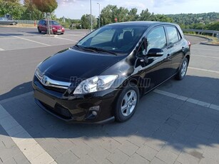 TOYOTA AURIS 1.8 HSD Sol (Automata)