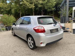 TOYOTA AURIS 1.8 HSD Sol (Automata)