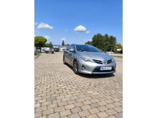 TOYOTA AURIS 1.8 HSD Sol Navi (Automata) Új hybrid akku.új gumik.IPA