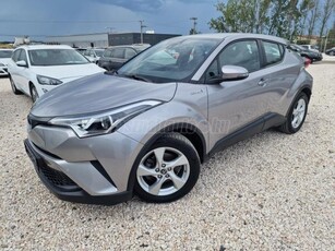 TOYOTA C-HR 1.8 Hybrid Comfort Business e-CVT Navigáció! Távolságtartó tempomat!