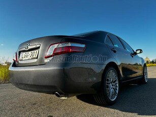 TOYOTA CAMRY 2.4 Hybrid (Automata)