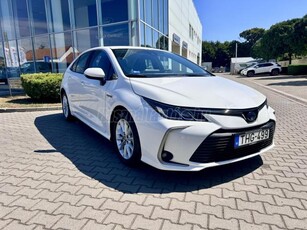 TOYOTA COROLLA Sedan 1.8 Hybrid Comfort e-CVT