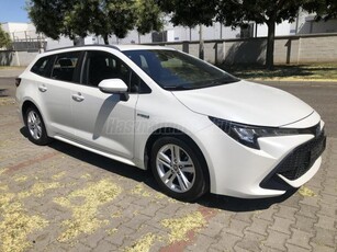 TOYOTA COROLLA Touring Sports 1.8 Hybrid Comfort Tech e-CVT Gyönyházfehér.Vezetést támogató rendszerek! Led! Navi! Kamera!