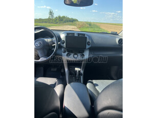 TOYOTA RAV 4 Rav4 2.0 4x4