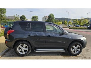 TOYOTA RAV 4 Rav4 2.0 4x4 Sol Plus