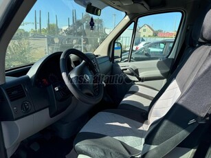 VOLKSWAGEN CRAFTER 2.5 TDI 30 (Automata) L2