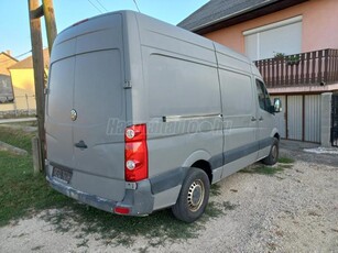 VOLKSWAGEN CRAFTER 2.5 TDI 30 L2 276000km-el!