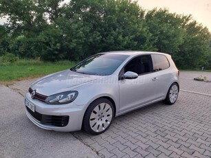 VOLKSWAGEN GOLF VI 2.0 TSI GTI