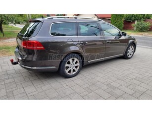 VOLKSWAGEN PASSAT Variant 2.0 CR TDI Highline BMT DSG Full extra