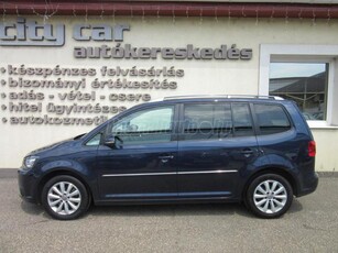 VOLKSWAGEN TOURAN 2.0 CR TDI Highline BŐR. Tempomat. Digitklima !