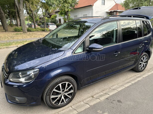 VOLKSWAGEN TOURAN 2.0 CR TDI Highline DSG