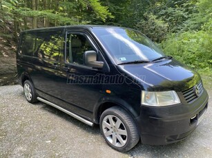 VOLKSWAGEN TRANSPORTER T5 1.9 TDI Basic