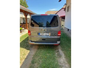 VOLKSWAGEN TRANSPORTER T5 Caravelle 2.0 CR TDI Comfortline