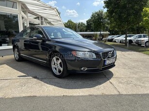 VOLVO S80 2.4 D [D5] Momentum Geartronic GARÁZSBAN TARTOTT! ÚJSZERŰ ÁLLAPOT!