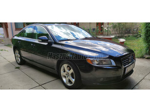 VOLVO S80 2.4 D Summum