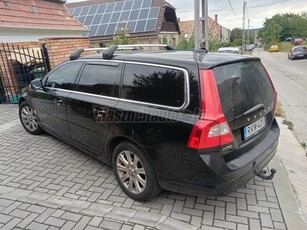 VOLVO V70 2.0 D [D3] Kinetic