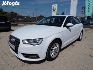 AUDI A3 Sportback 1.6 TDI Ambition Magánszemély...