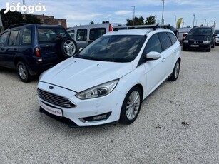 Ford Focus 1.5 TDCI Titanium xenon. led. navi....