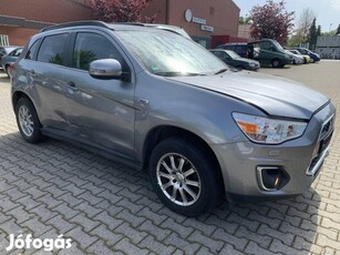 Mitsubishi ASX 2.2 DI-D Instyle Navi 4WD (Autom...