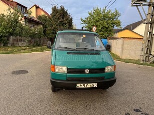 VOLKSWAGEN TRANSPORTER 2.4 70E 1F2 F Friss műszakival