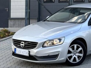 Volvo V60 1.6 D [D2] Powershift / Első Tulajdon...