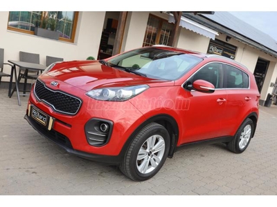 KIA SPORTAGE 1.6 GDI Winter Edition THM 5.9%-tól! - Mo-i - EGYGAZDÁS - MÁRKASZERVIZES - TÖRÉSMENTES!