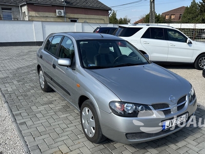 NISSAN Almera