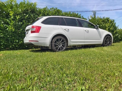 SKODA OCTAVIA 1.4 TSI Style DSG