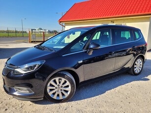 Eladó Opel Zafira Tourer