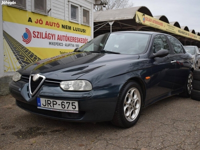 Alfa Romeo 156