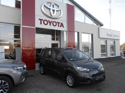 Toyota Proace City Verso 1.2T Combi L1H1 [7 sze...