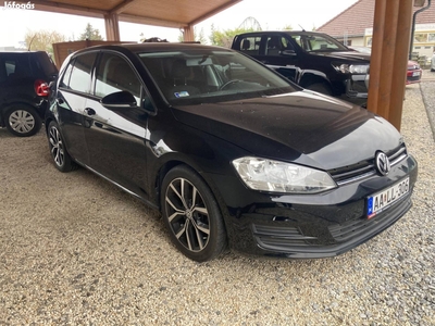 Volkswagen Golf VII 1.2 TSi BMT Trendline 69000...