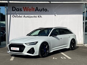 Audi RS6 Avant
TFSI quattro performance