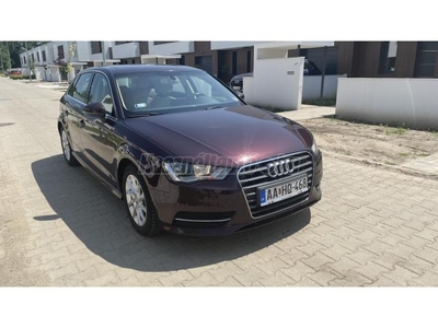 AUDI A3 Sportback 1.6 TDI ultra Attraction