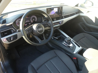 Audi A4 Advanced 40 TFSI S tronic